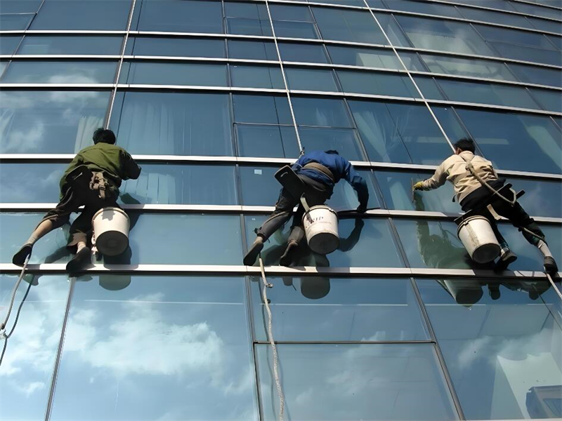 幕墻安檢施工現(xiàn)場